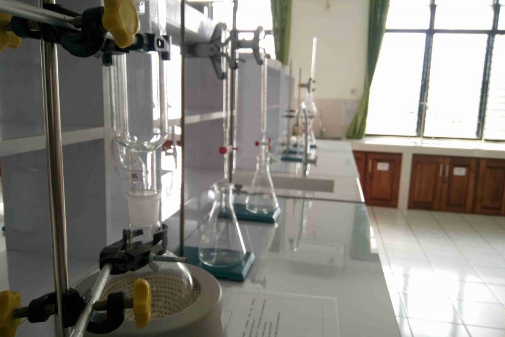Lab. Farmasi STIKES Panti Waluya Malang