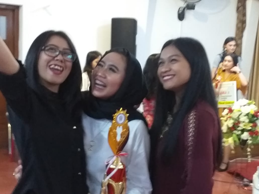 ebb8674b-3acf-45fc-a2dc-628ead9f955b